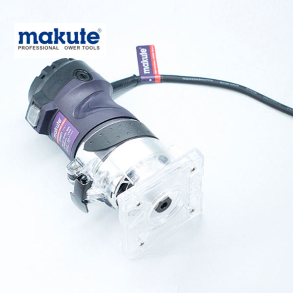 FRESADORA DE MANO MAKUTE 580W
