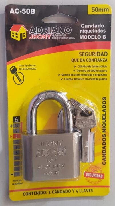 CANDADO CON PROTECTOR ADRIANO 40 /
